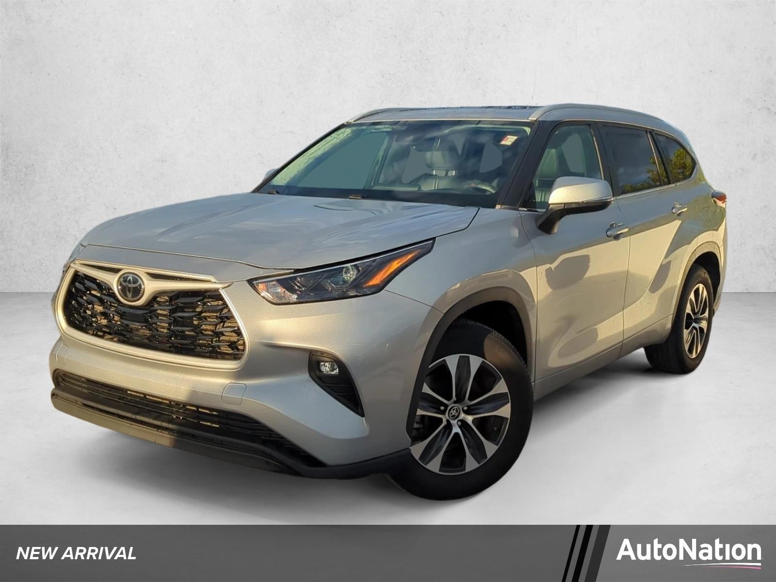 2024 Toyota Highlander XLE FWD (Natl)