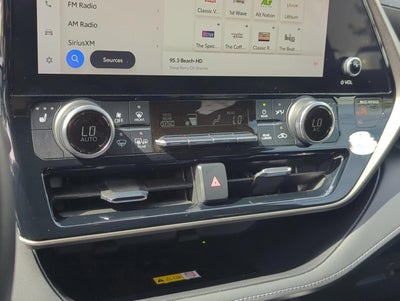 2023 Toyota Highlander XLE FWD (Natl)