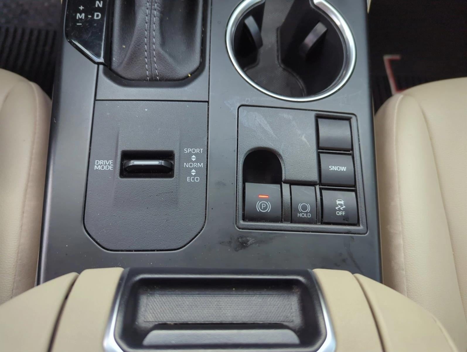 2023 Toyota Highlander XLE FWD (Natl)