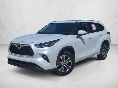 2023 Toyota Highlander XLE FWD (Natl)