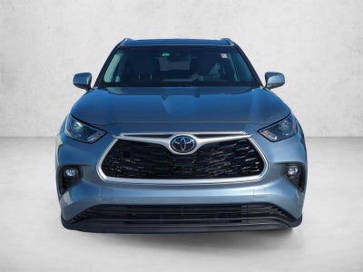 2023 Toyota Highlander XLE FWD (Natl)