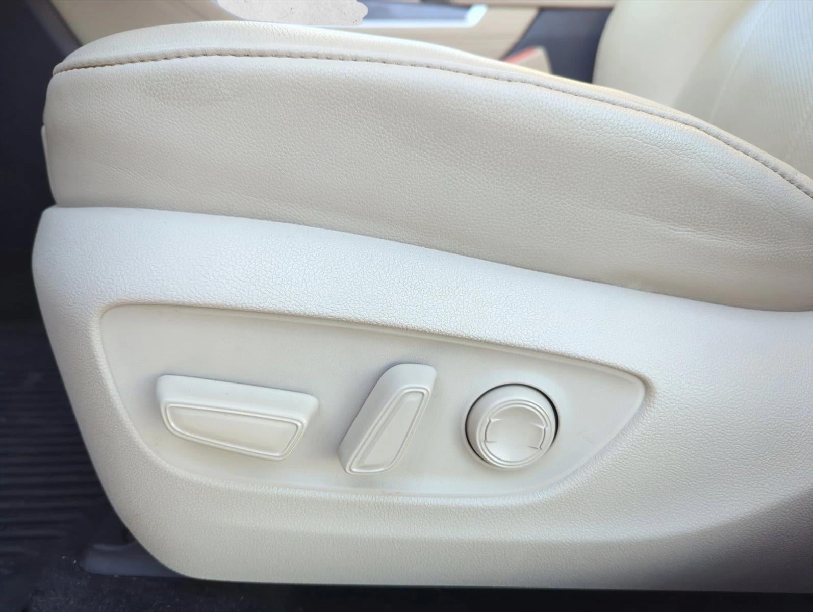 2024 Toyota Highlander Hybrid Limited AWD (Natl)