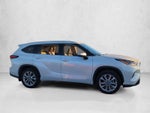 2024 Toyota Highlander Hybrid Limited AWD (Natl)