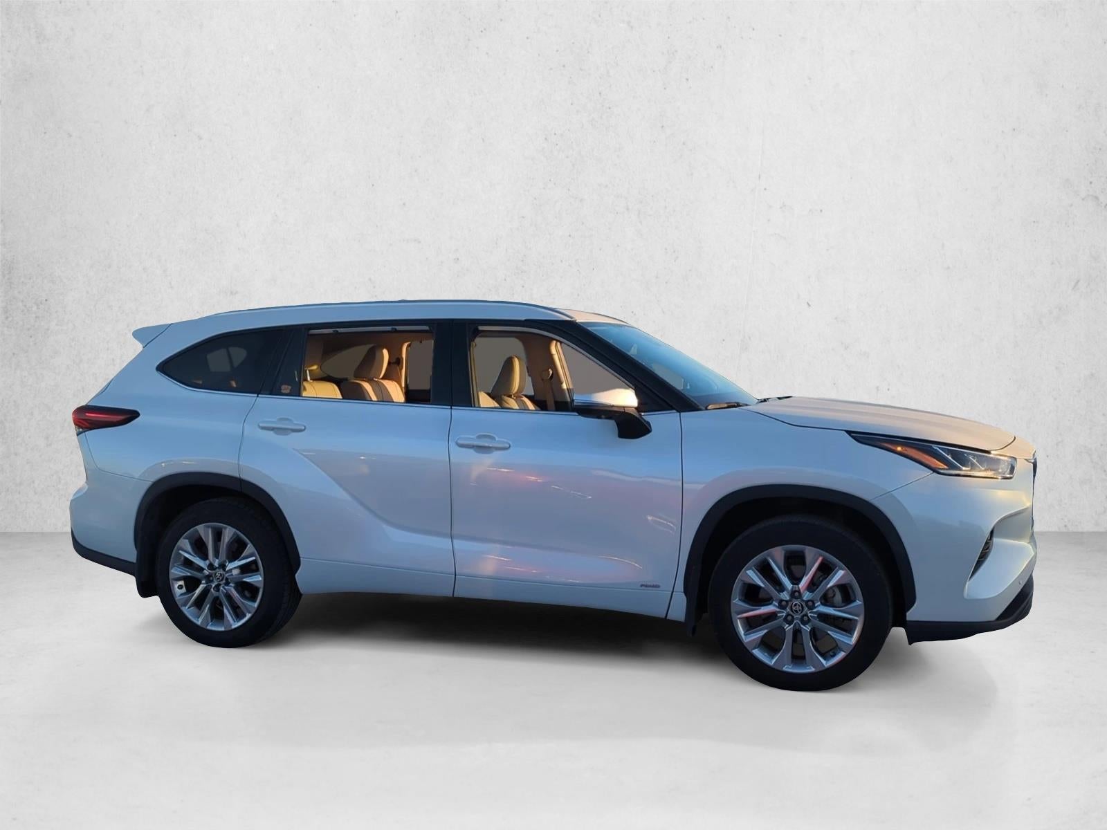 2024 Toyota Highlander Hybrid Limited AWD (Natl)