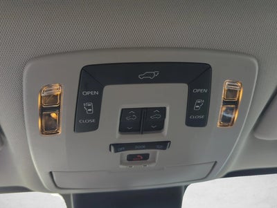 2026 Toyota Sienna XLE FWD 8-Passenger (Natl)