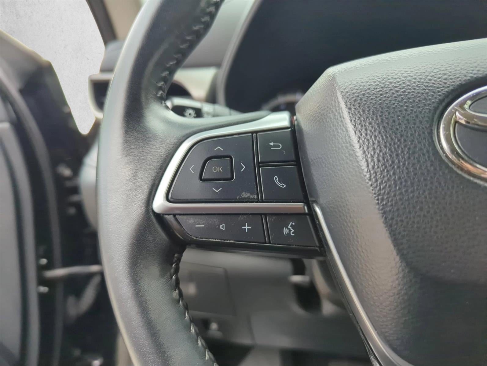 2021 Toyota Highlander LE FWD (GS)