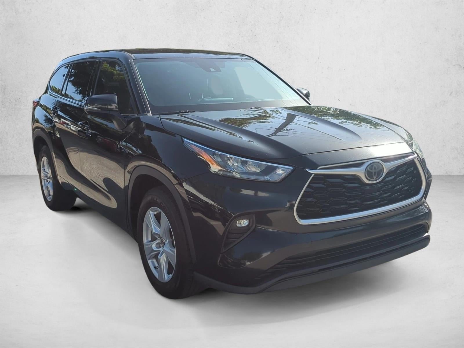 2020 Toyota Highlander LE FWD (GS)