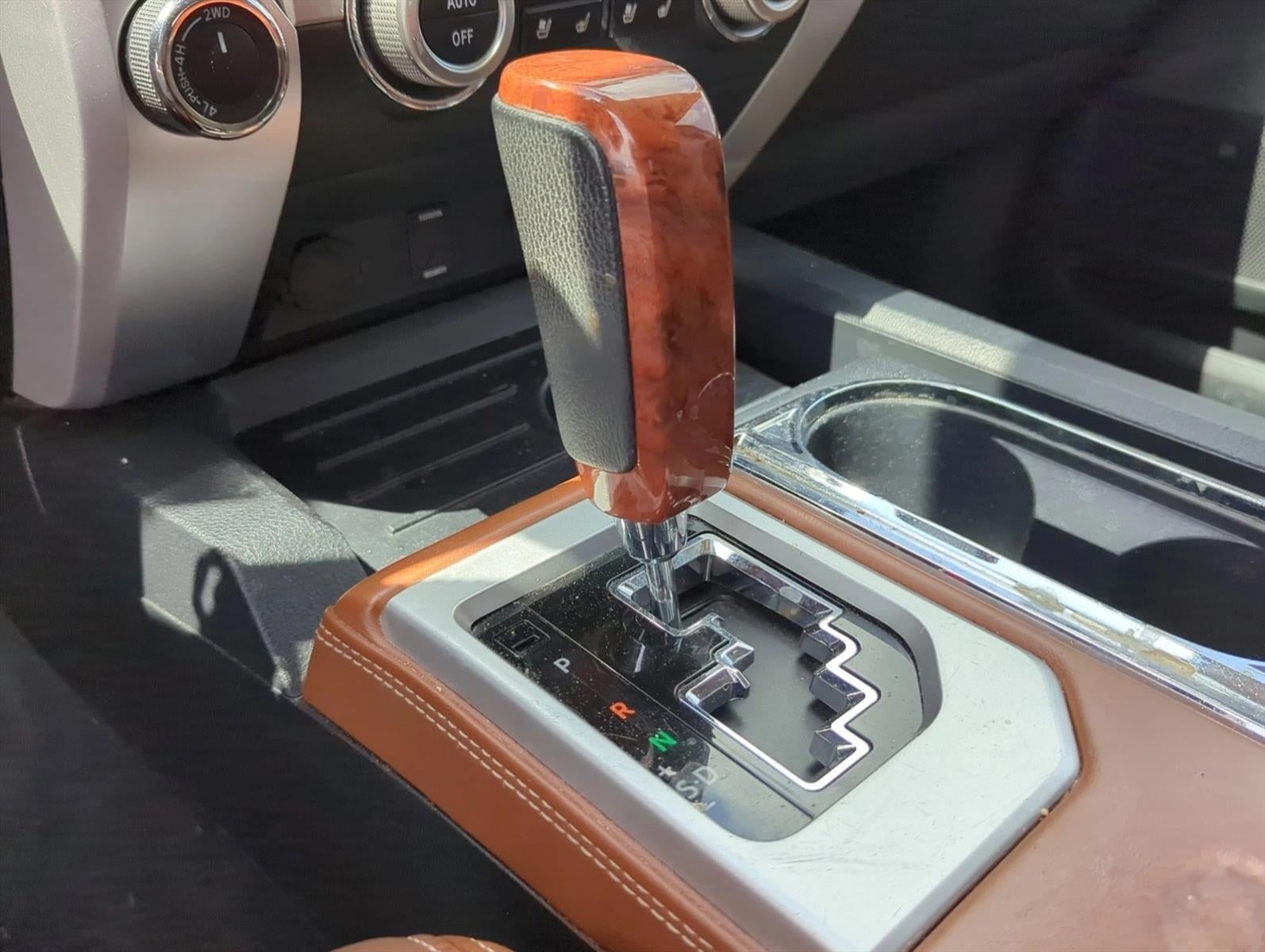 2017 Toyota Tundra 4WD 4WD 1794 Edition CrewMax 5.5' Bed 5.7L (Natl)