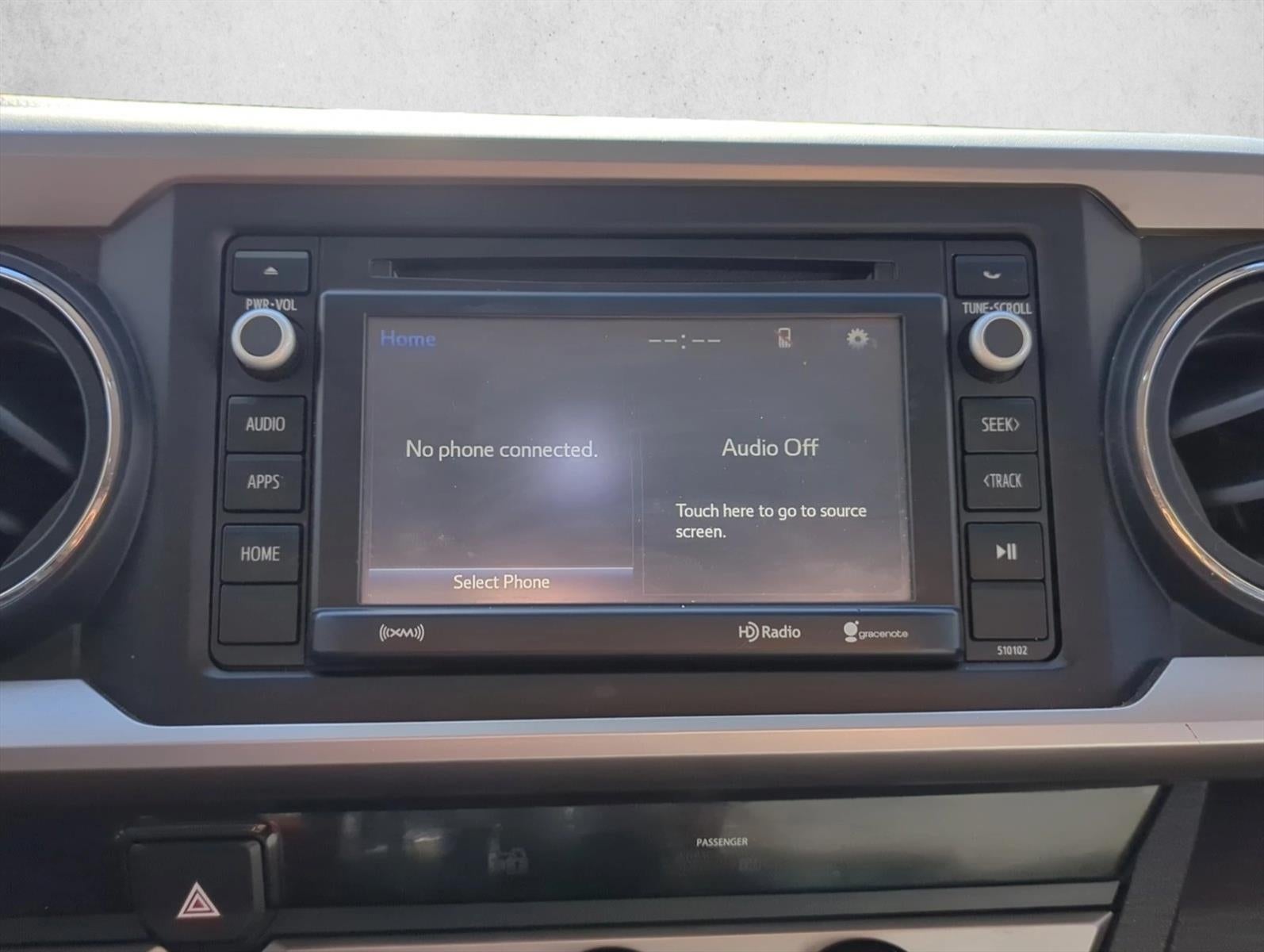 2017 Toyota Tacoma SR5 Double Cab 5' Bed V6 4x2 AT (GS)