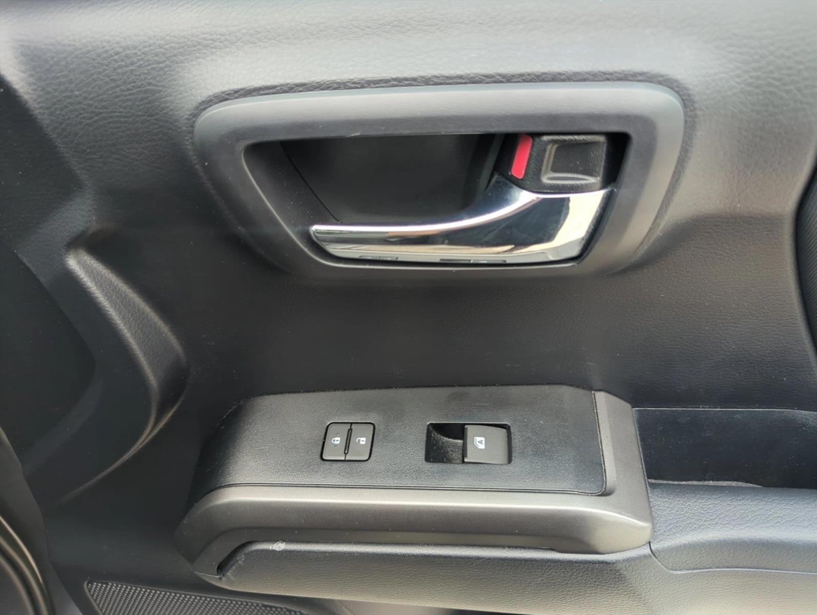 2021 Toyota Tacoma 4WD 4WD TRD Sport Double Cab 5' Bed V6 AT (Natl)
