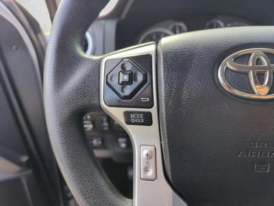 2017 Toyota Tundra 2WD 2WD SR5 CrewMax 5.5' Bed 5.7L FFV (SE)