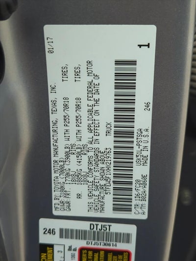 2017 Toyota Tundra 2WD 2WD SR5 CrewMax 5.5' Bed 5.7L FFV (SE)