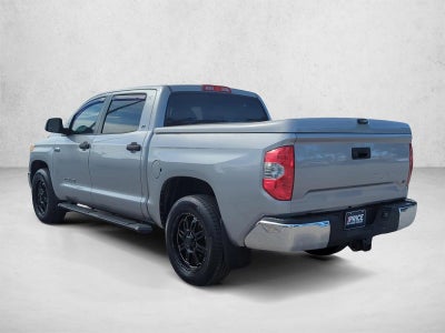 2017 Toyota Tundra 2WD 2WD SR5 CrewMax 5.5' Bed 5.7L FFV (SE)