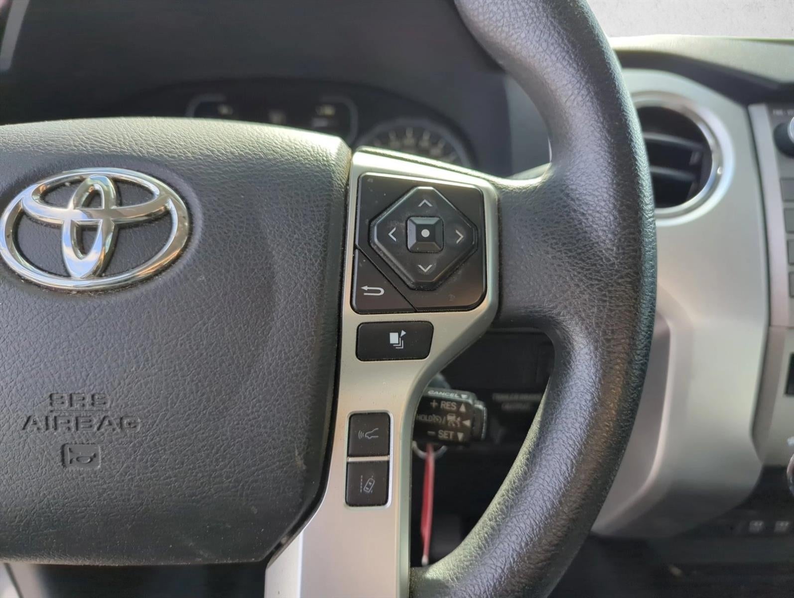 2021 Toyota Tundra 2WD 2WD SR5 CrewMax 5.5' Bed 5.7L (SE)