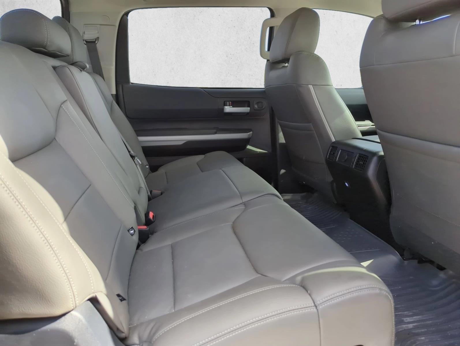 2021 Toyota Tundra 2WD 2WD SR5 CrewMax 5.5' Bed 5.7L (SE)