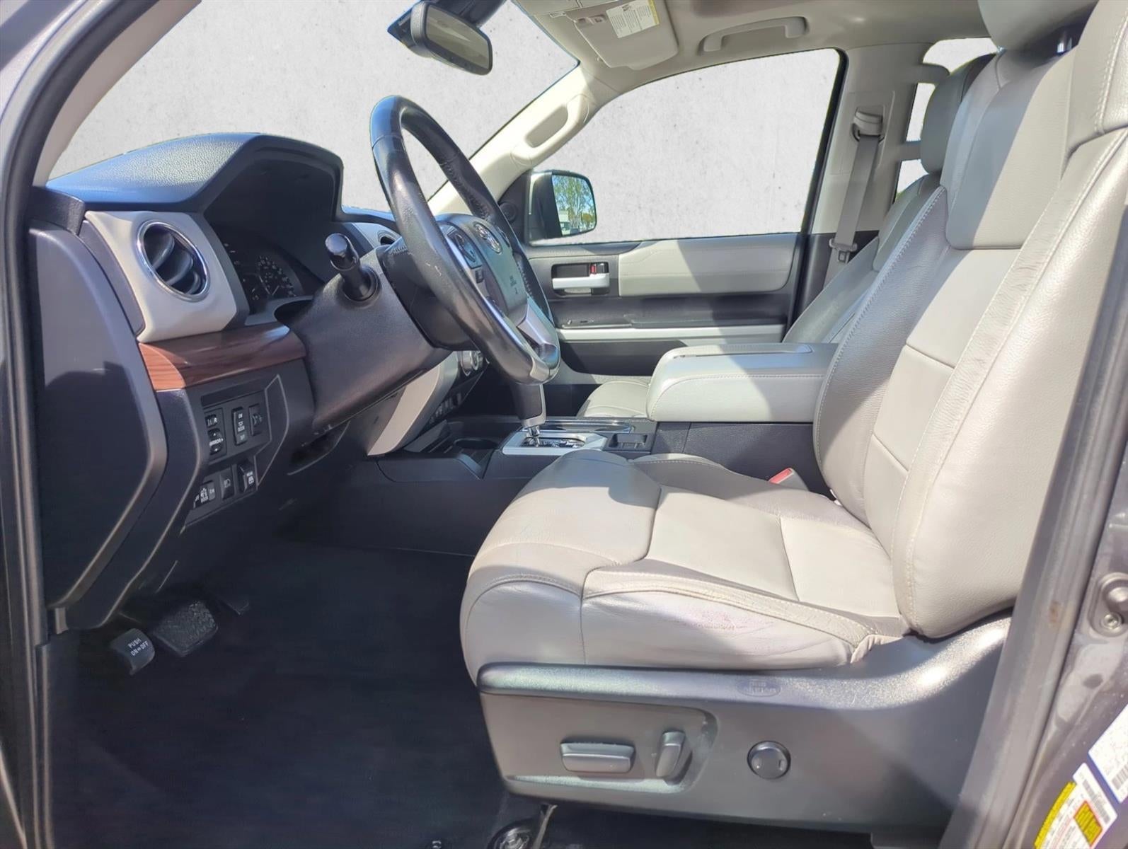 2021 Toyota Tundra 2WD 2WD Limited CrewMax 5.5' Bed 5.7L (GS)