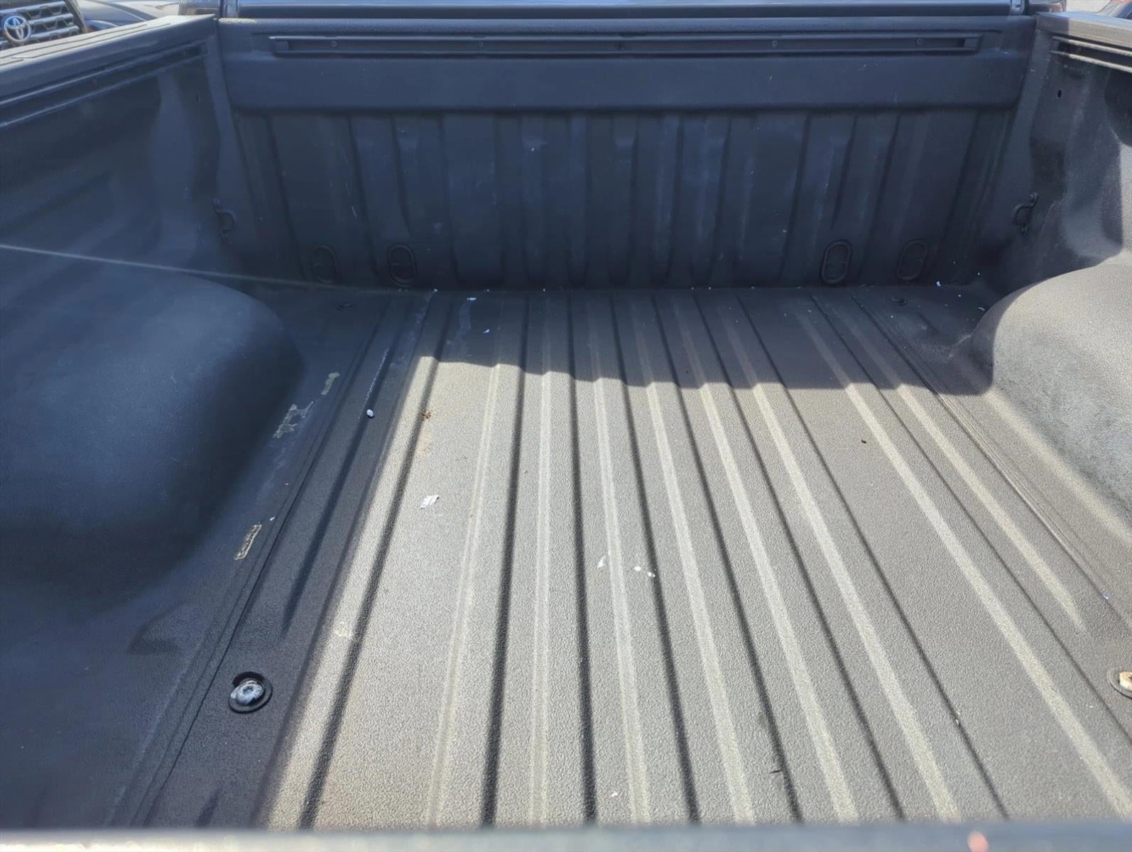 2021 Toyota Tundra 2WD 2WD Limited CrewMax 5.5' Bed 5.7L (GS)