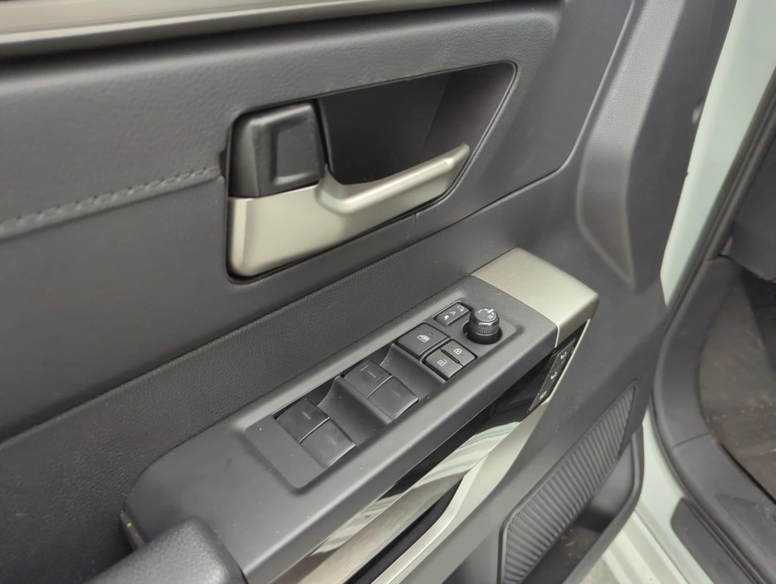 2024 Toyota Tundra 4WD 4WD Limited Hybrid CrewMax 5.5' Bed (Natl)