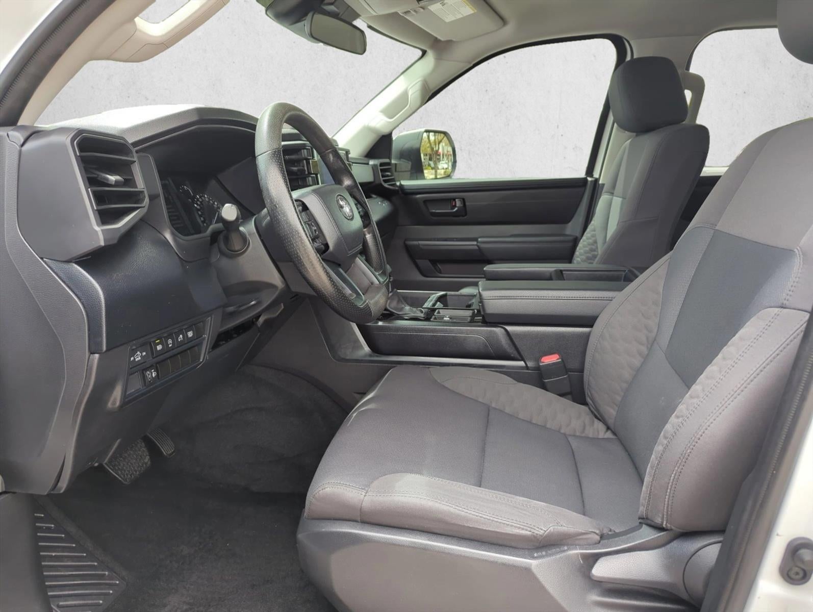 2024 Toyota Tundra 4WD 4WD SR CrewMax 5.5' Bed (Natl)