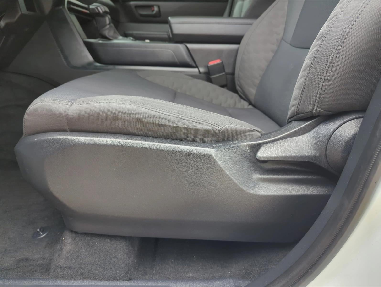 2024 Toyota Tundra 4WD 4WD SR CrewMax 5.5' Bed (Natl)