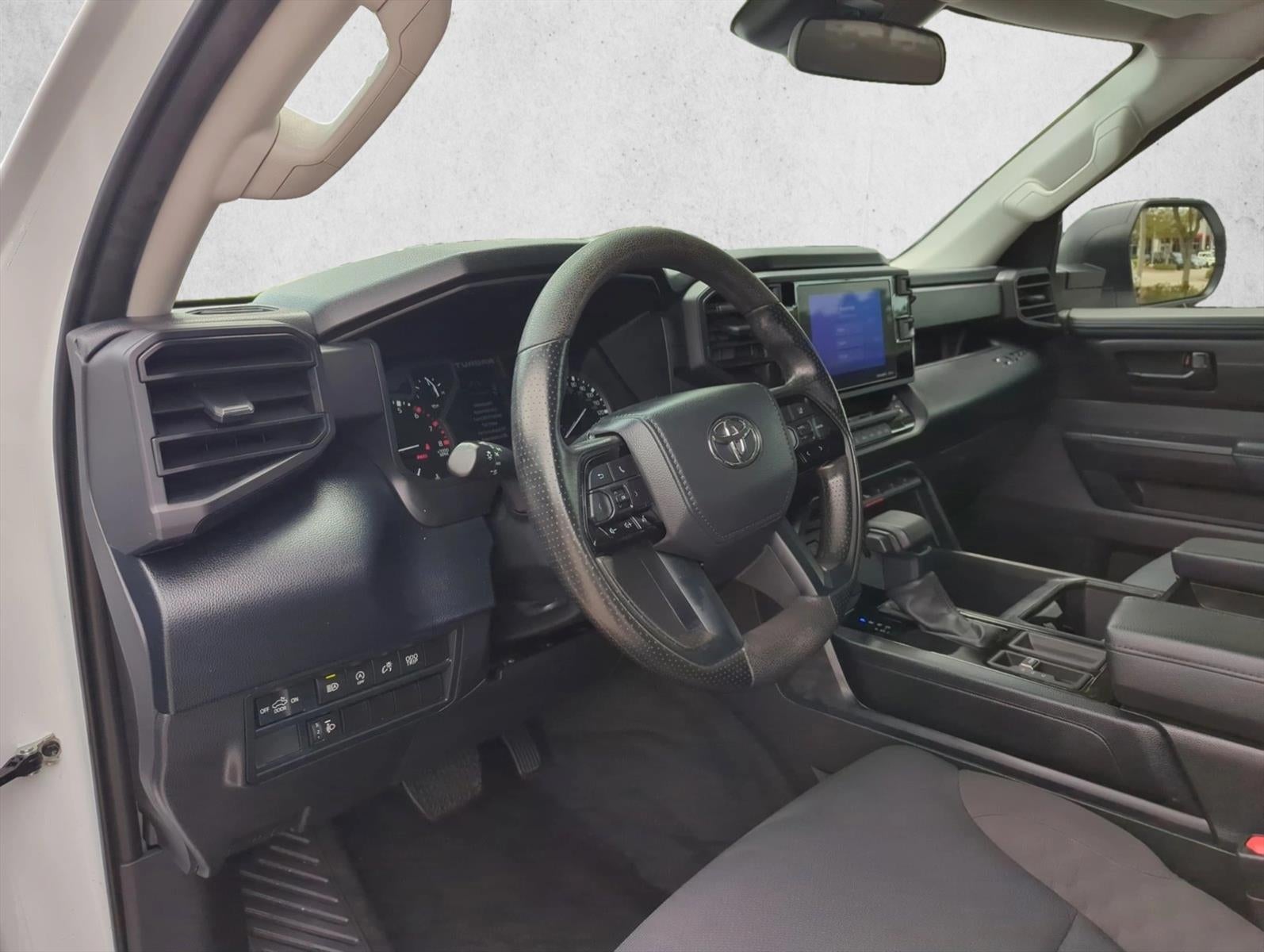 2024 Toyota Tundra 4WD 4WD SR CrewMax 5.5' Bed (Natl)