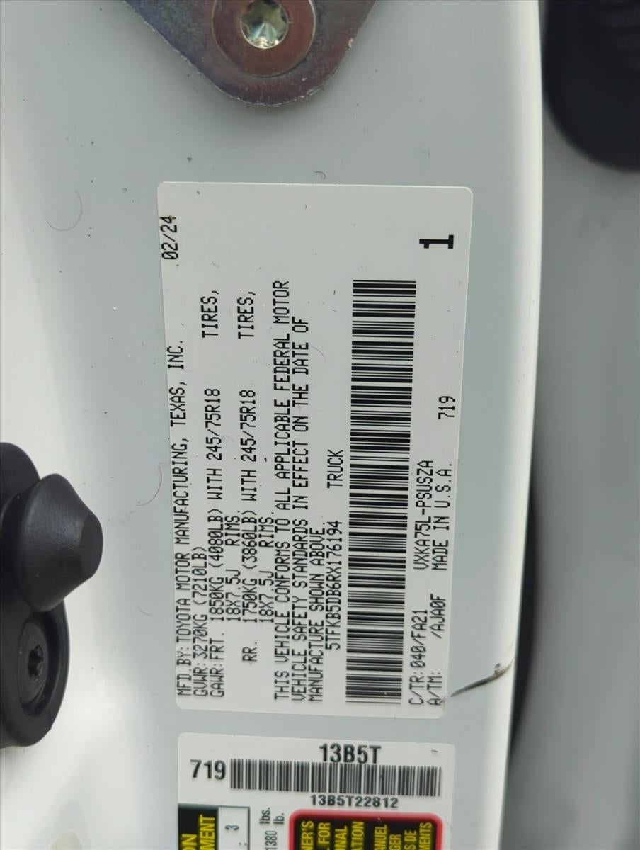 2024 Toyota Tundra 4WD 4WD SR CrewMax 5.5' Bed (Natl)