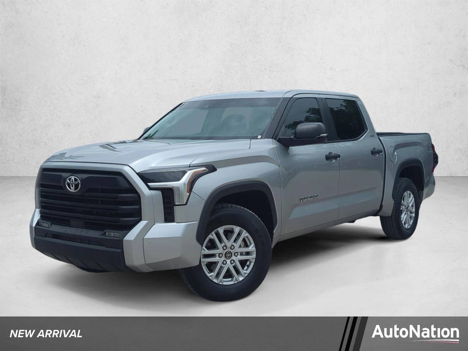 2024 Toyota Tundra 2WD 2WD SR5 CrewMax 5.5' Bed (SE)