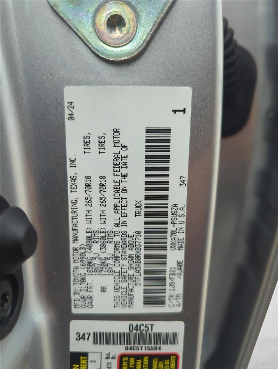 2024 Toyota Tundra 2WD 2WD SR5 CrewMax 5.5' Bed (SE)