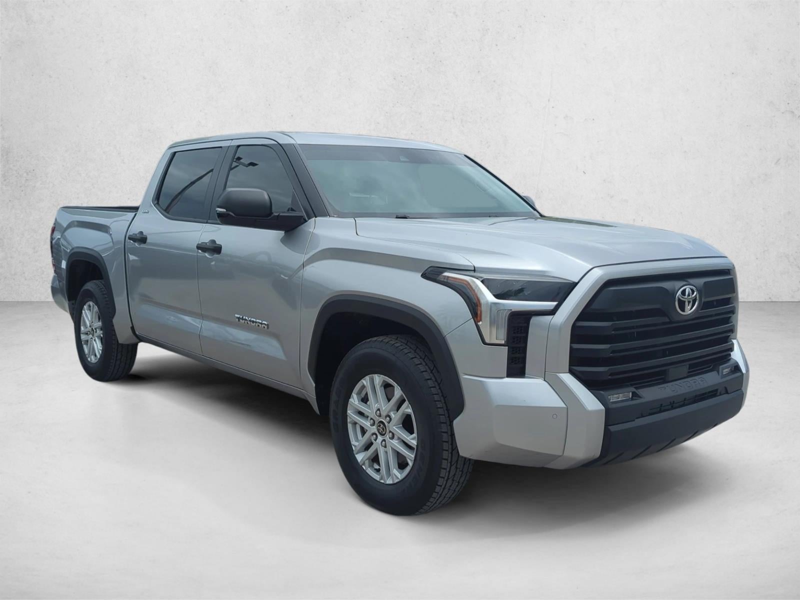 2024 Toyota Tundra 2WD 2WD SR5 CrewMax 5.5' Bed (SE)