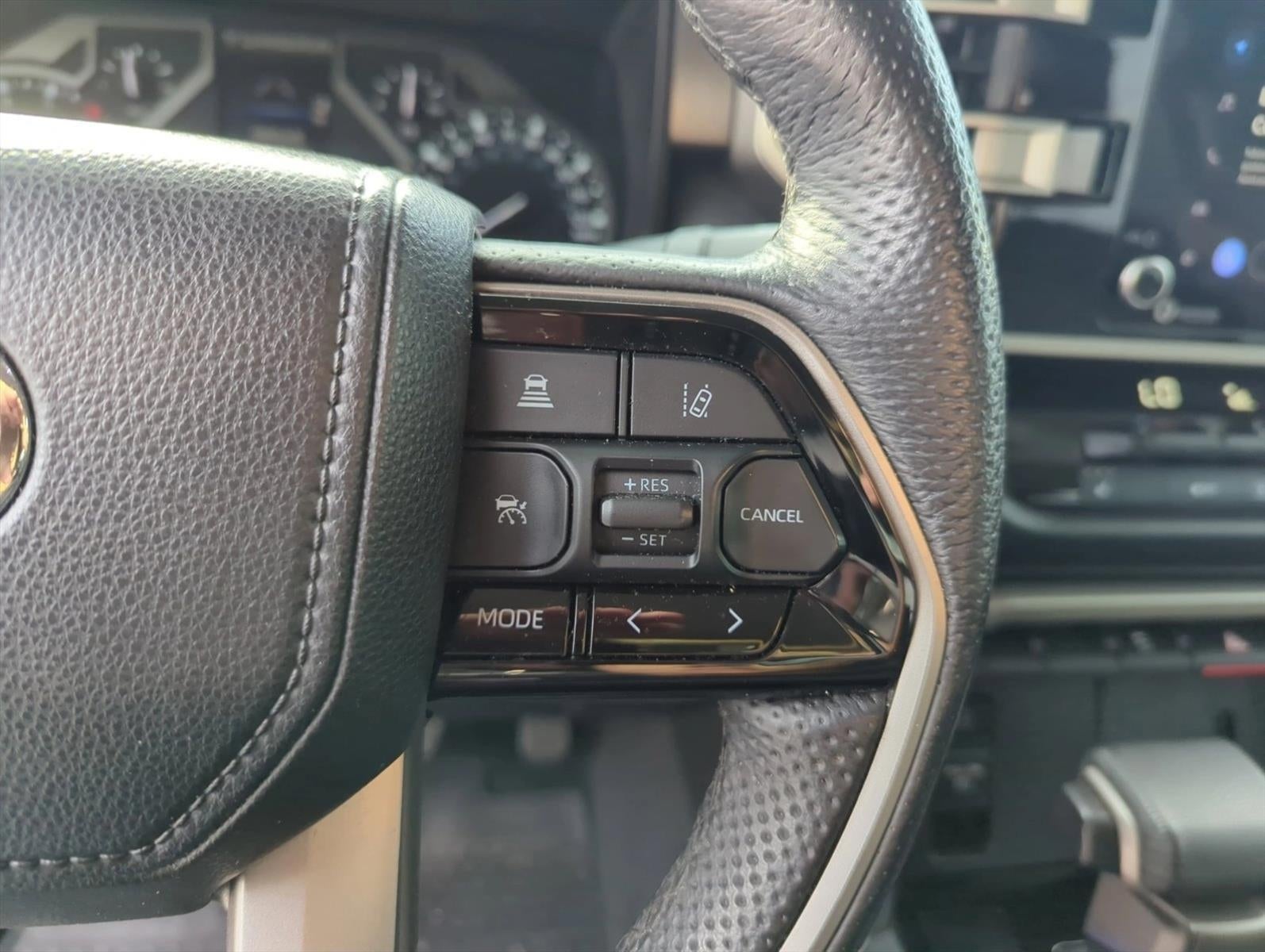 2023 Toyota Tundra 2WD 2WD SR5 CrewMax 5.5' Bed (SE)