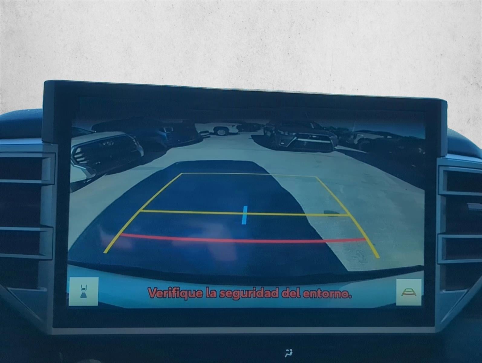 2025 Toyota Tundra 4WD 4WD SR5 CrewMax 5.5' Bed (SE)