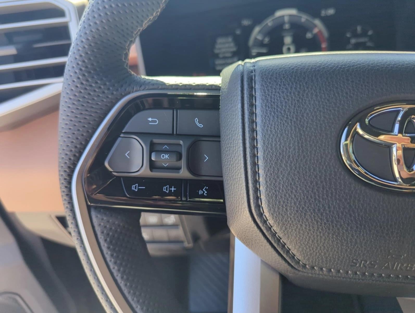 2026 Toyota Tundra 4WD 4WD 1794 Edition CrewMax 5.5' Bed (Natl)