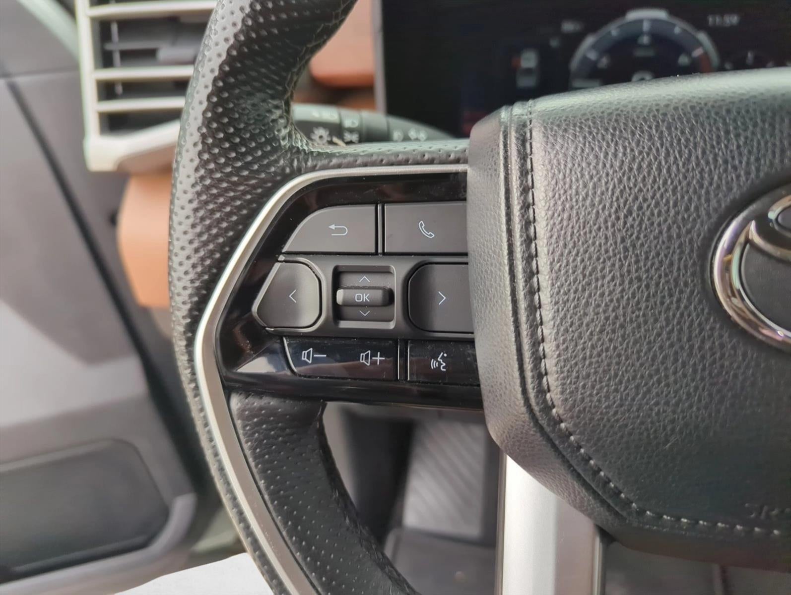 2024 Toyota Tundra 4WD 4WD 1794 Edition Hybrid CrewMax 5.5' Bed (Natl)