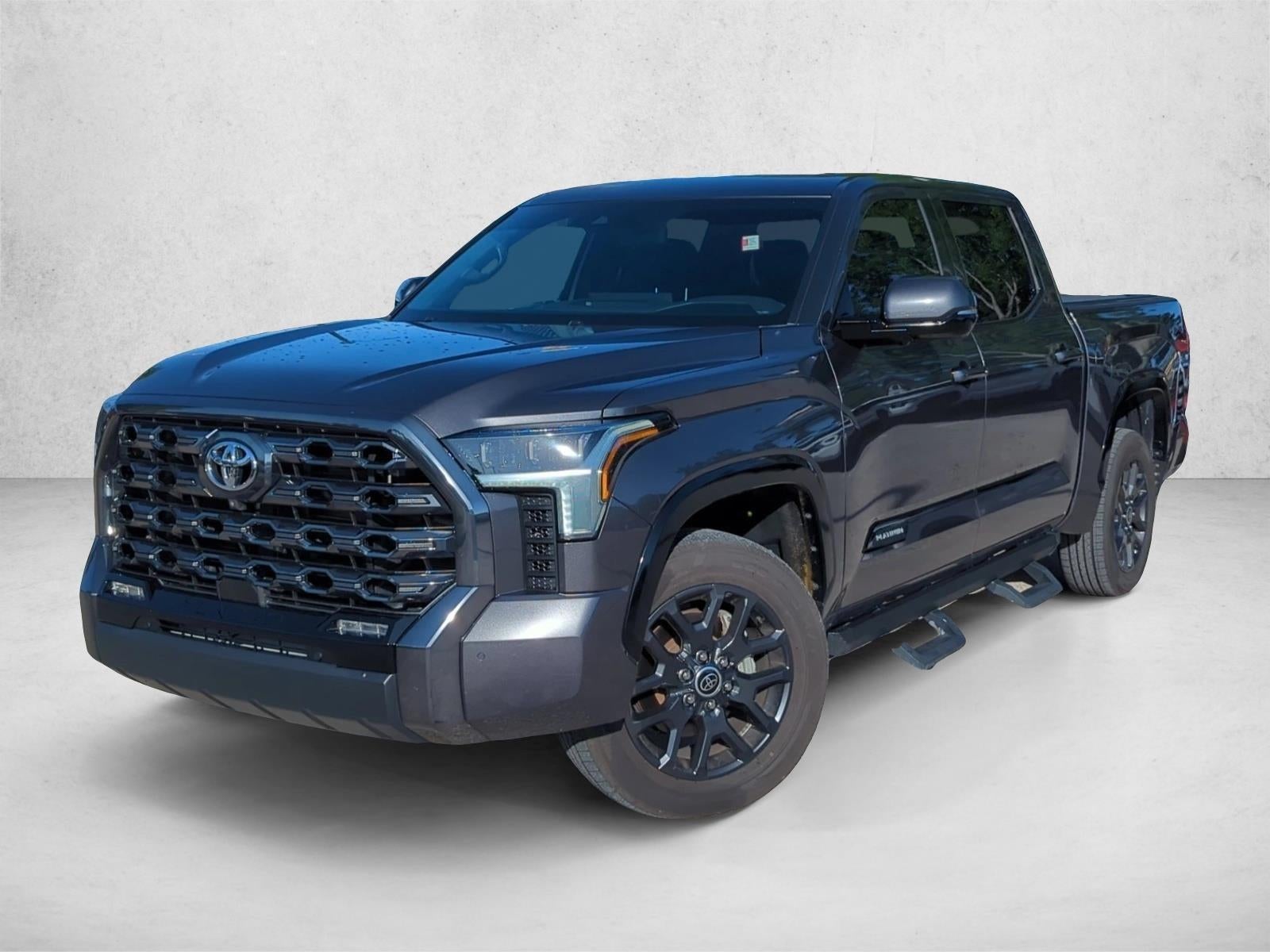 2023 Toyota Tundra 4WD 4WD Platinum CrewMax 5.5' Bed (Natl)