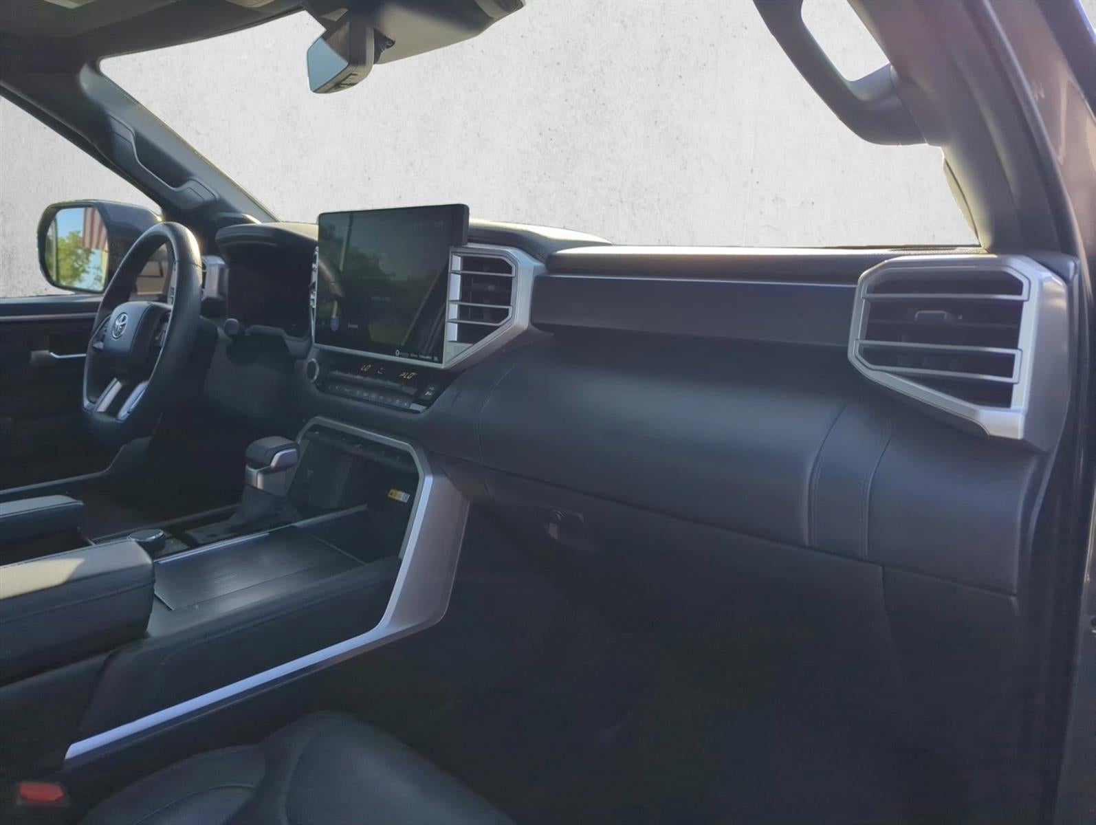 2023 Toyota Tundra 4WD 4WD Platinum CrewMax 5.5' Bed (Natl)
