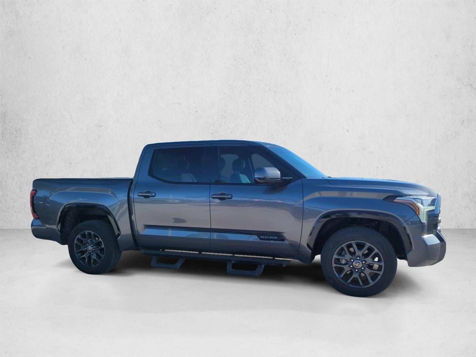 2023 Toyota Tundra 4WD 4WD Platinum CrewMax 5.5' Bed (Natl)