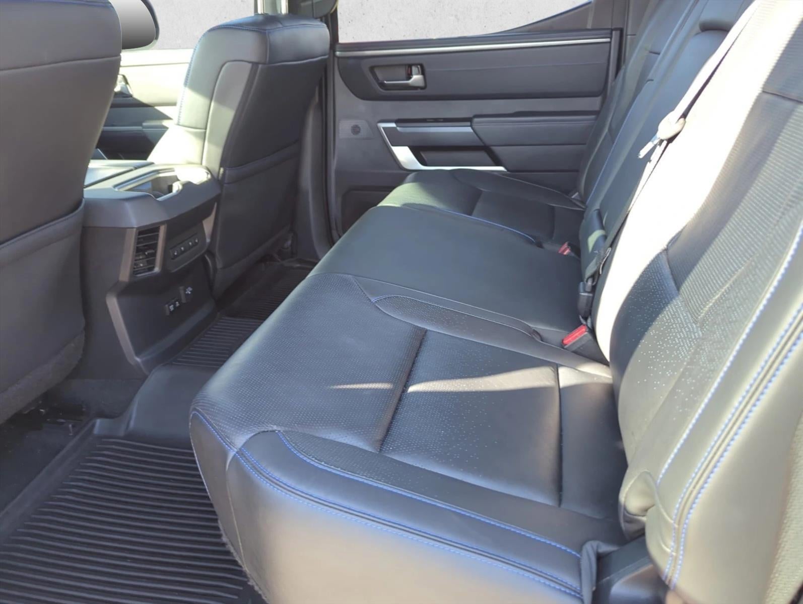 2023 Toyota Tundra 4WD 4WD Platinum CrewMax 5.5' Bed (Natl)