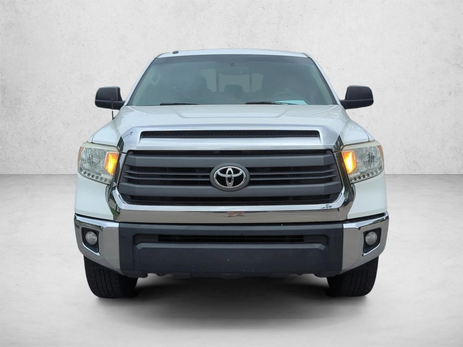 2015 Toyota Tundra 2WD Truck 2WD Double Cab Standard Bed 4.6L V8 SR5 (Natl)
