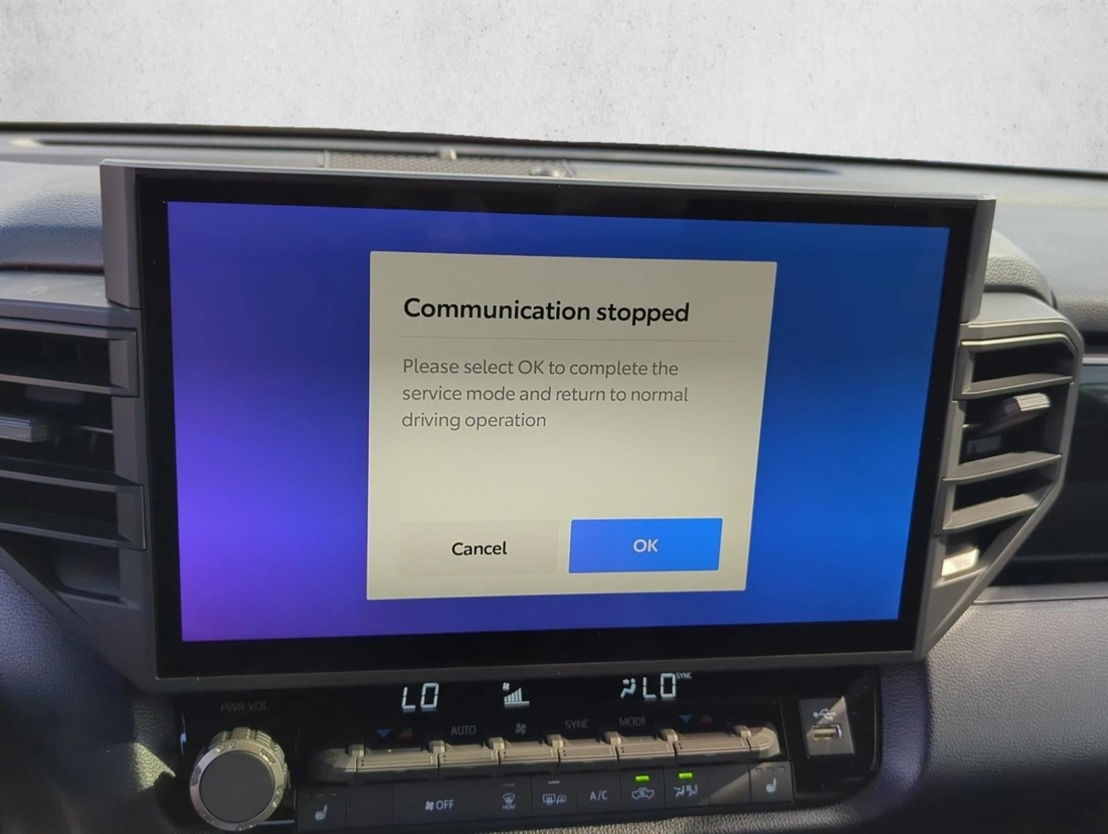 2026 Toyota Tundra 4WD 4WD Limited CrewMax 5.5' Bed (Natl)