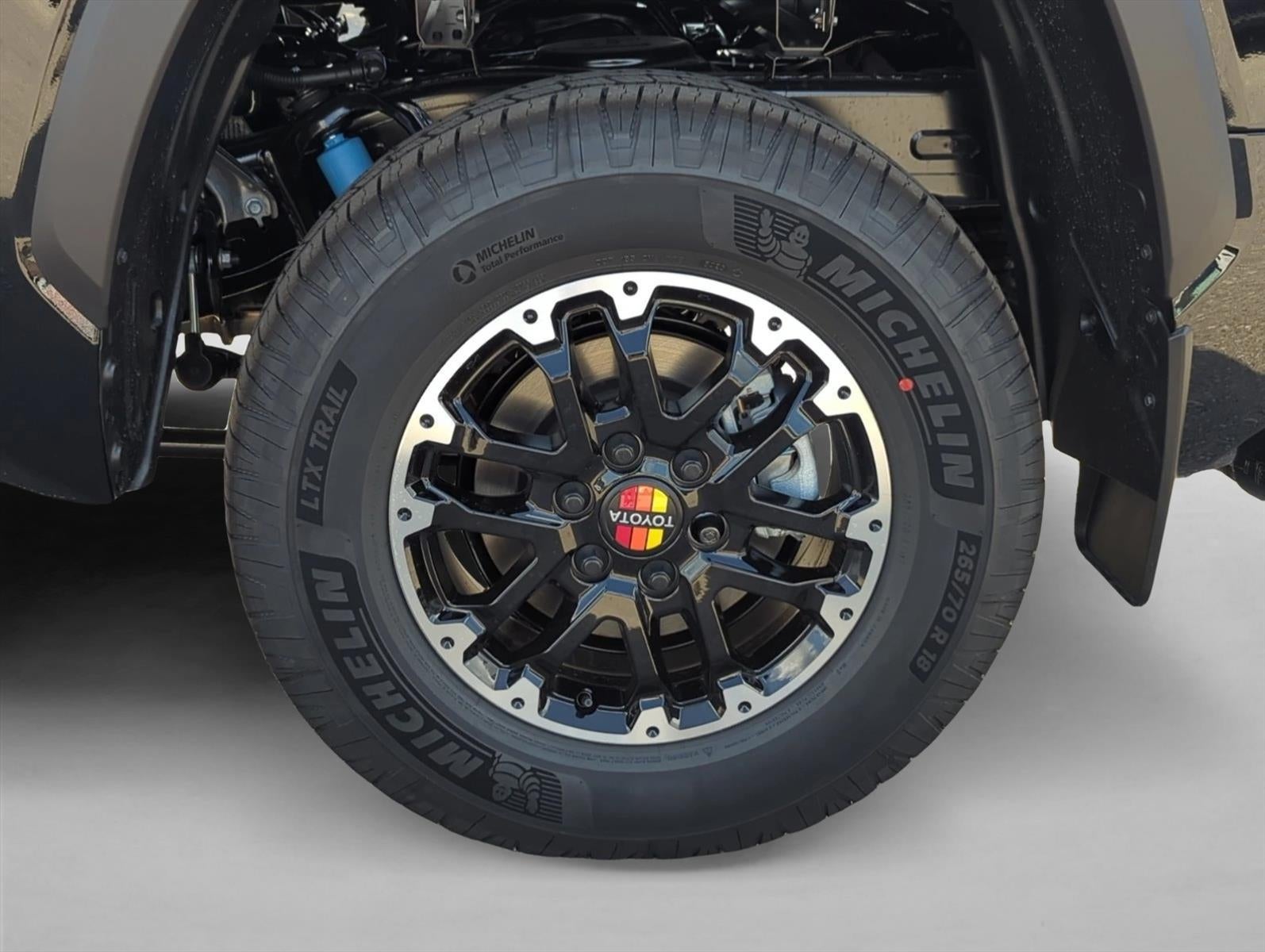 2026 Toyota Tundra 4WD 4WD Limited CrewMax 5.5' Bed (Natl)