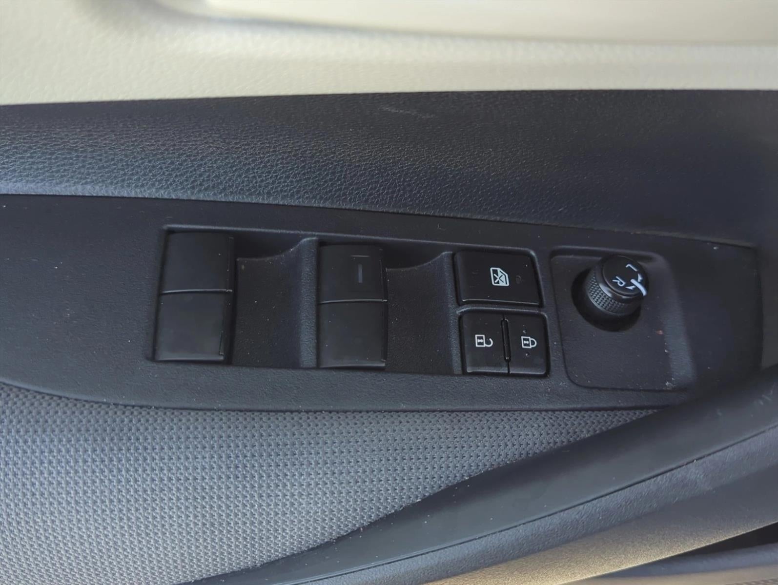 2024 Toyota Corolla LE CVT (Natl)