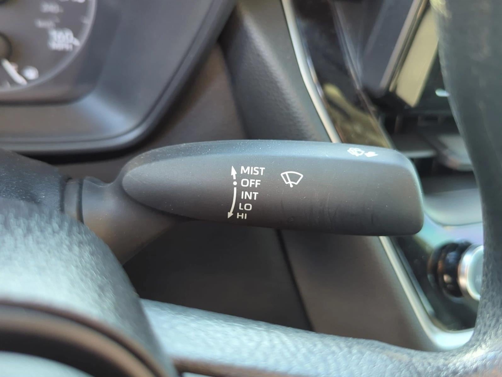 2025 Toyota Corolla LE CVT (Natl)
