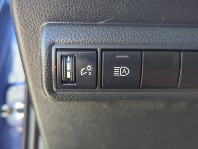 2023 Toyota Corolla SE CVT (Natl)