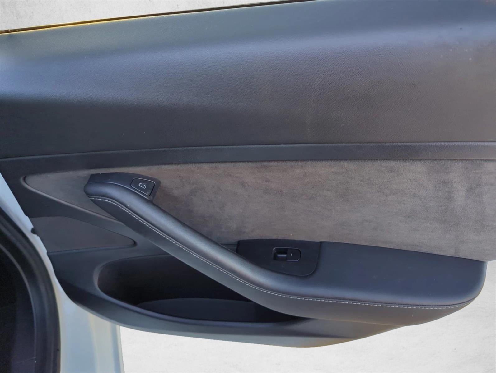2021 Tesla Model 3 Standard Range Plus RWD