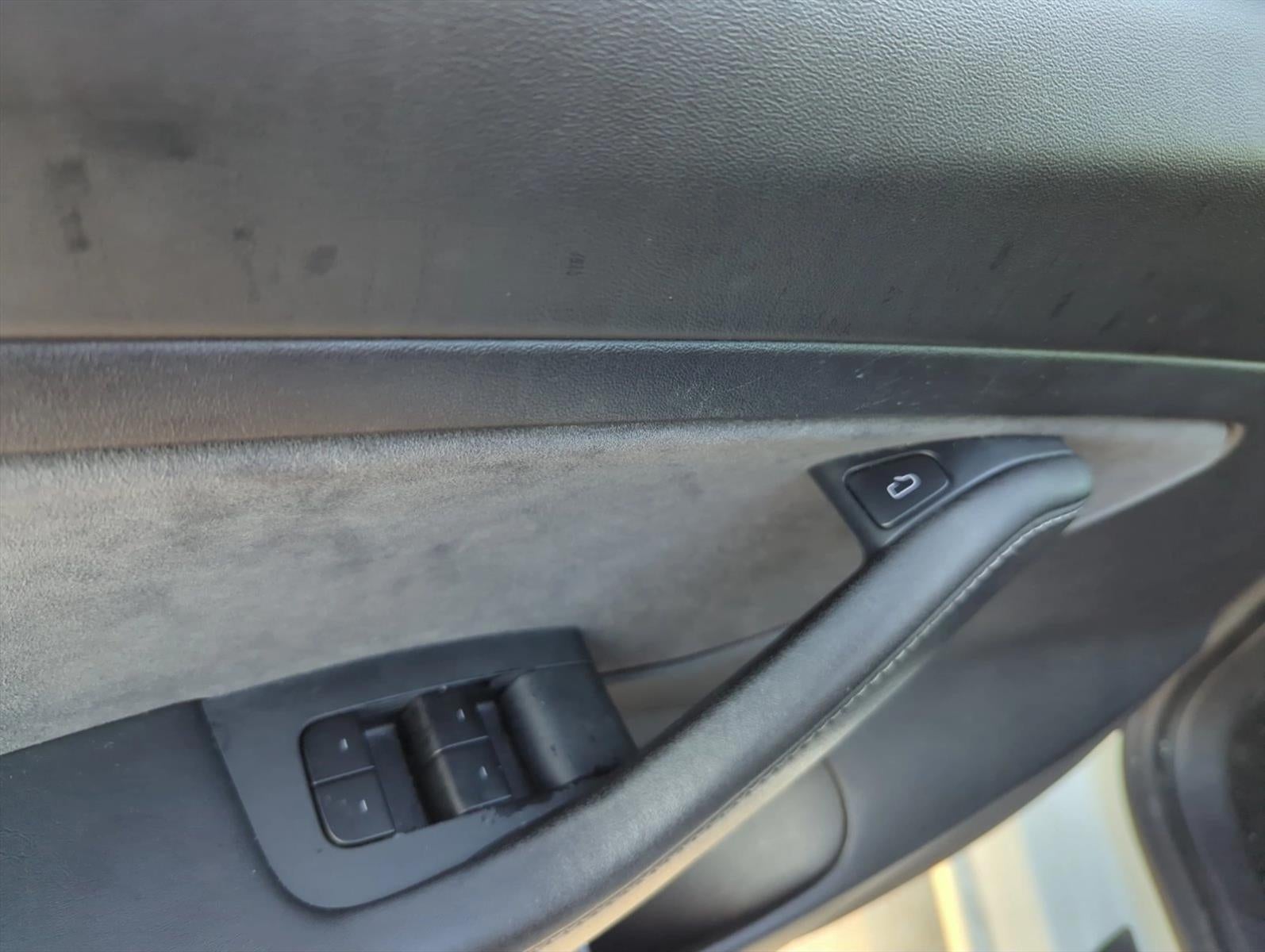 2021 Tesla Model 3 Standard Range Plus RWD