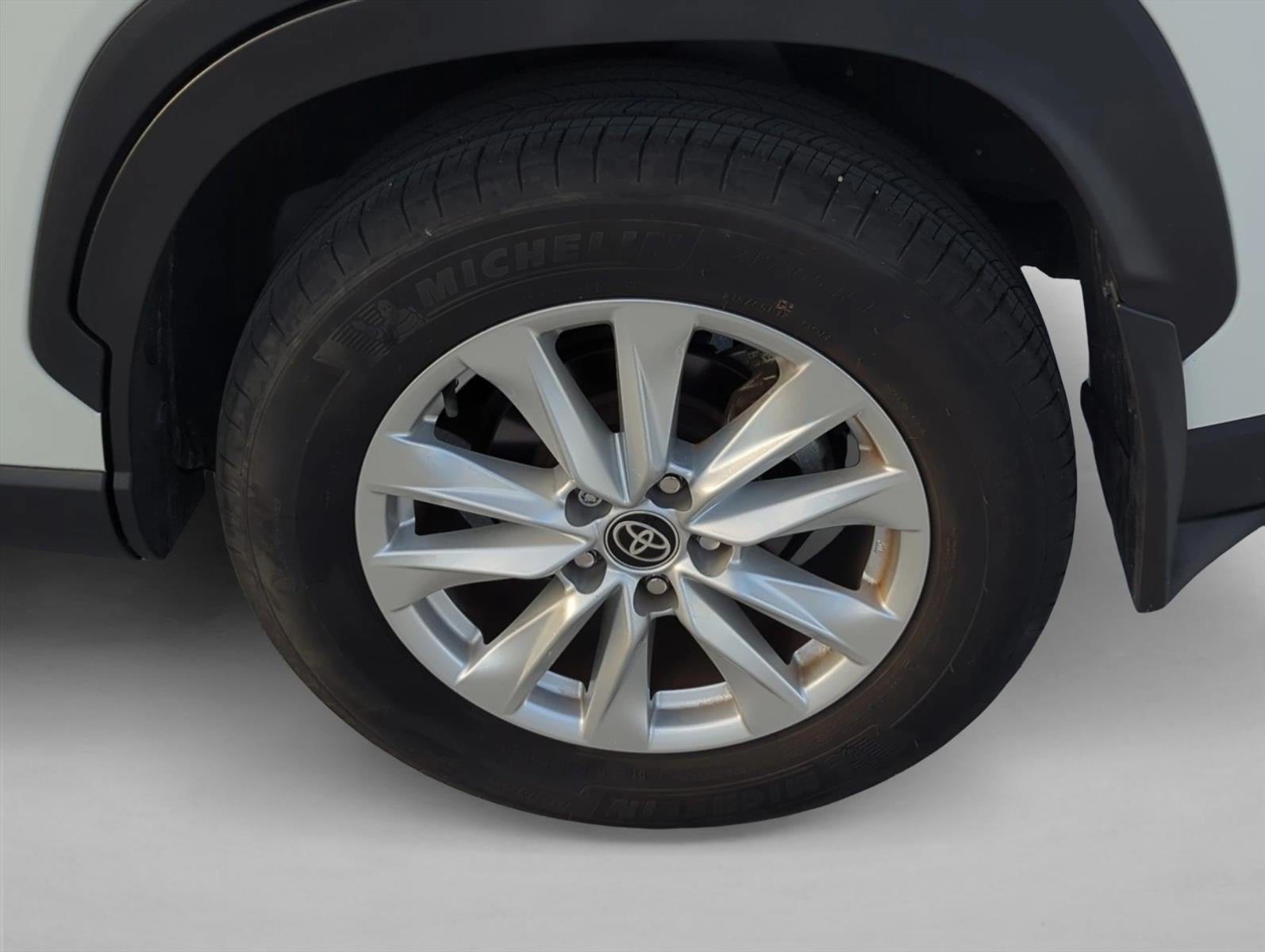 2024 Toyota Corolla Cross LE 2WD (Natl)