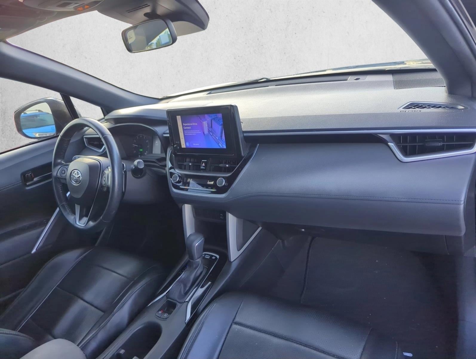 2023 Toyota Corolla Cross Hybrid SE 4WD (Natl)