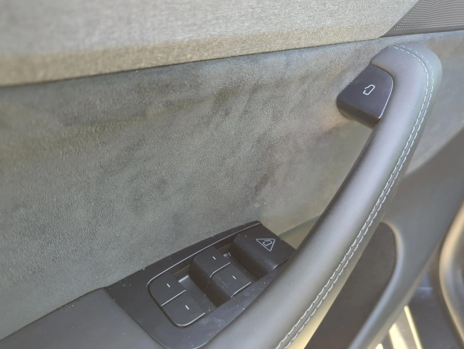 2026 Tesla Model Y Premium RWD