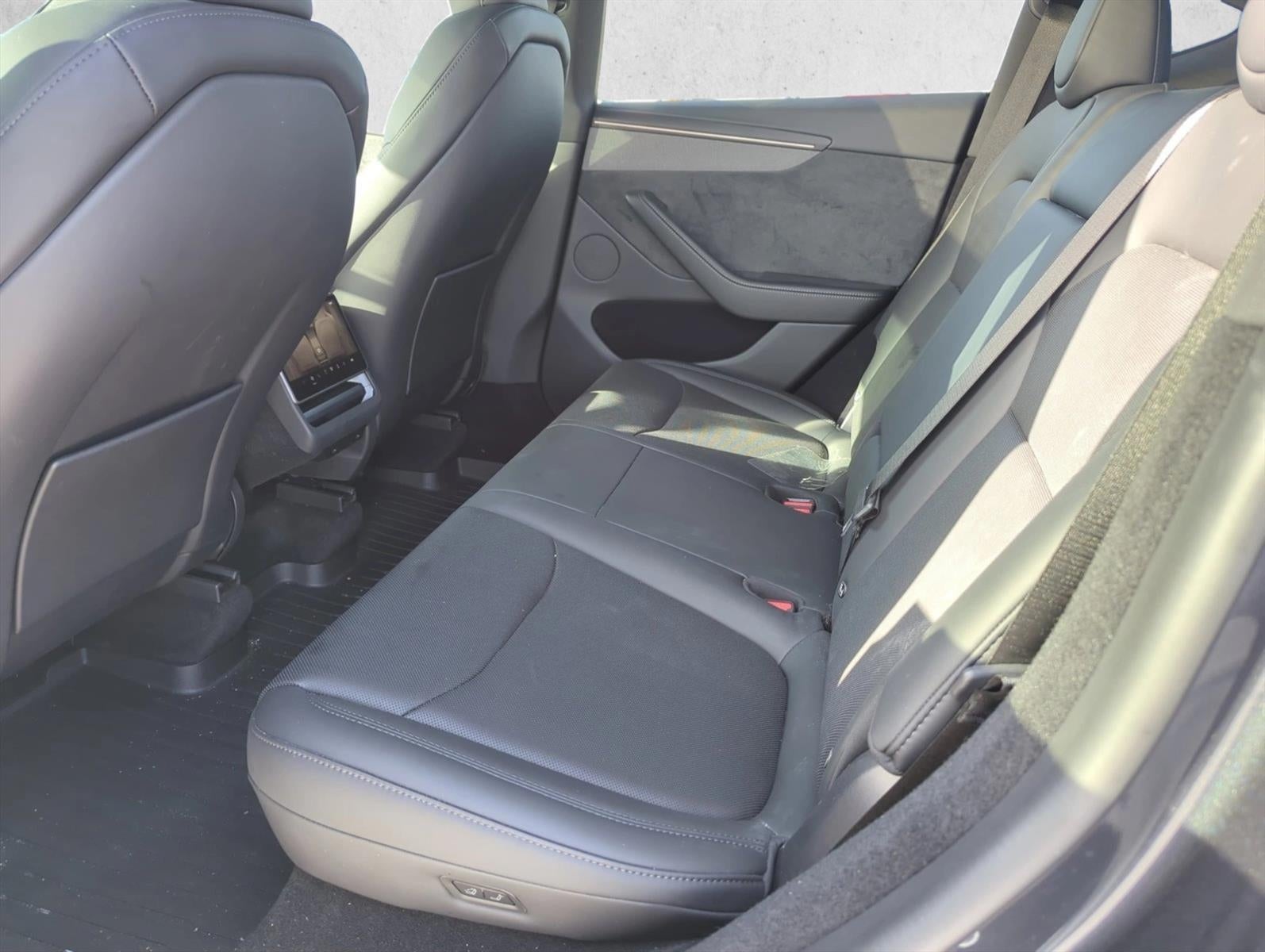 2026 Tesla Model Y Premium RWD