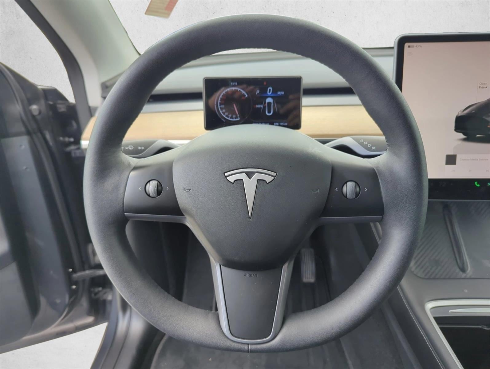 2022 Tesla Model Y Long Range AWD